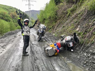 Gruzja na motocyklu 2017 mokro