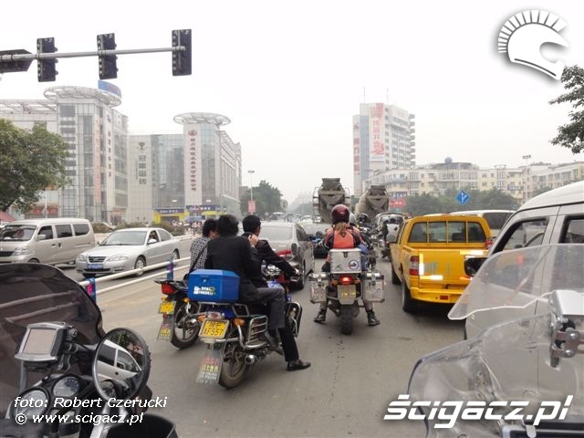 czengdu wyprawy motocyklowe londyn-pekin