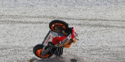 moto w piasku