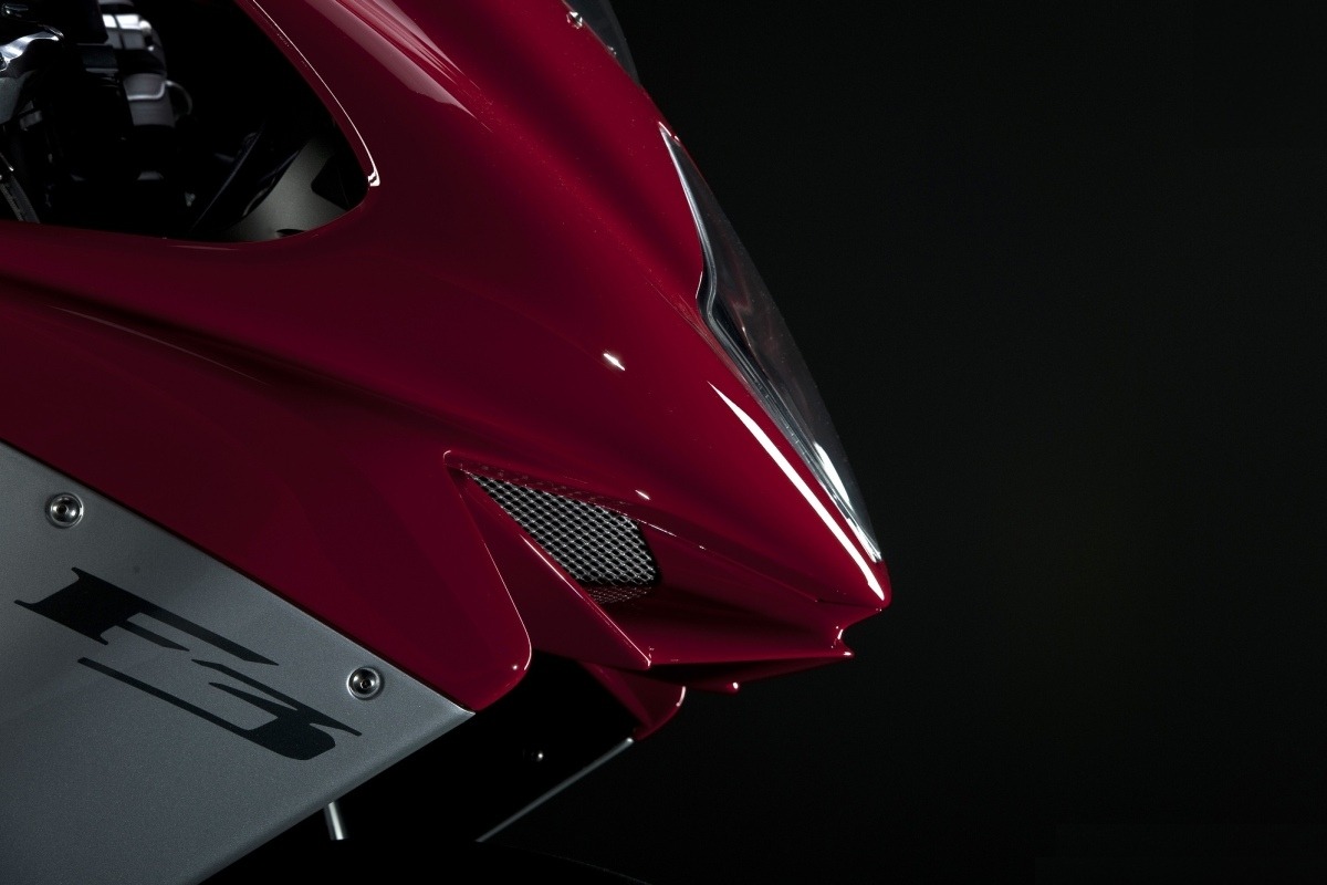profil MV Agusta F3 z