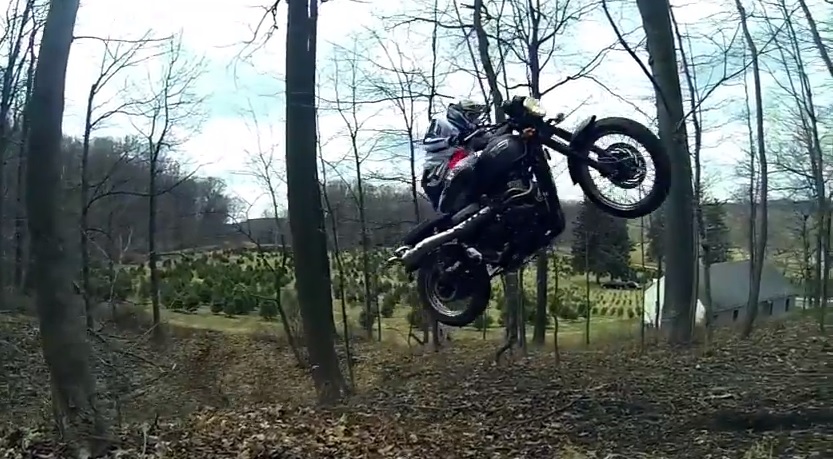 latajacy Scrambler z