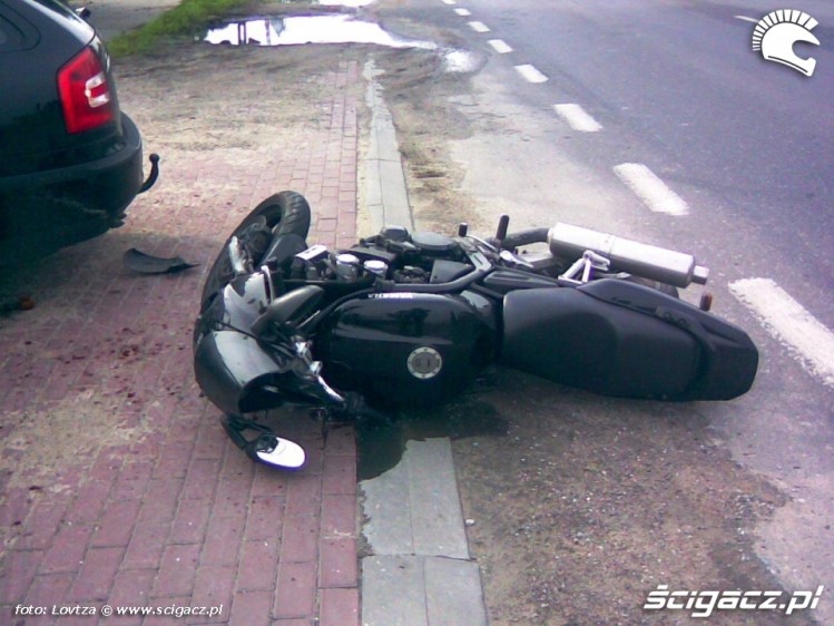 Modlinsk Wypadek motocyklisty z