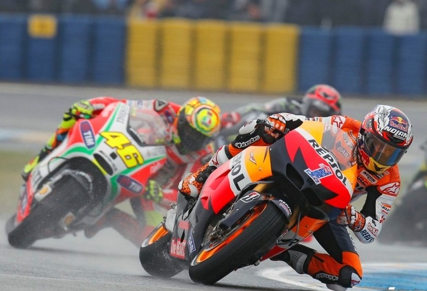 stoner przed rossim z z