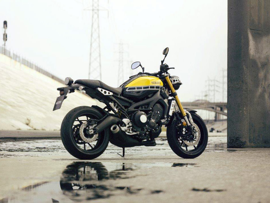 Nowa 2016 Yamaha SCR900 z