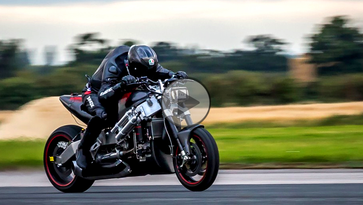 Madmax Streetfighter motocykl z silnikiem turbinowym