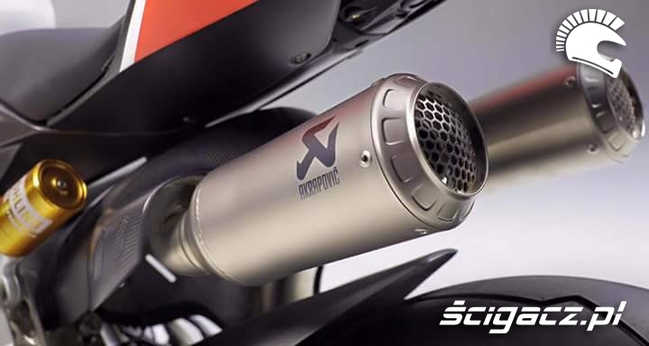 akrapovic ducati superleggera