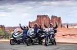 Monument Valley na motocyklach