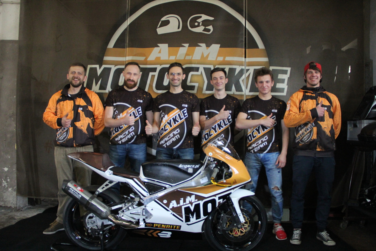 AIM Motocykle Racing Team 1 z