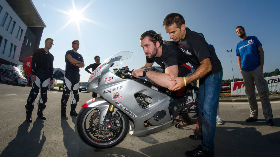 pozycja na motocyklu CSS 2014 z