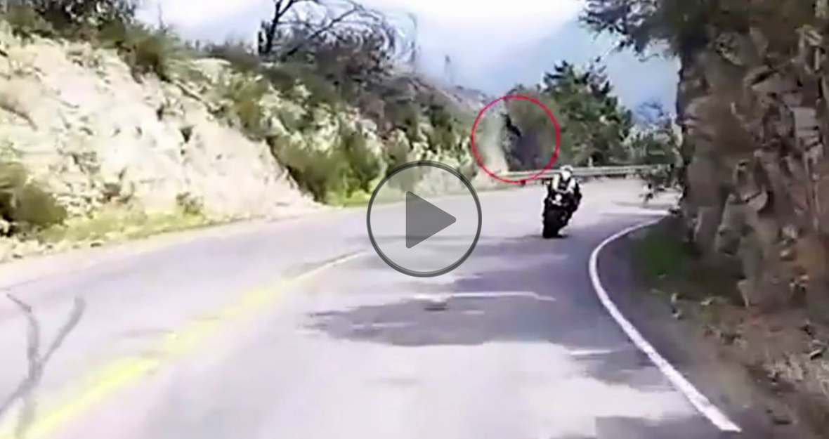 motocyklem w przepasc z