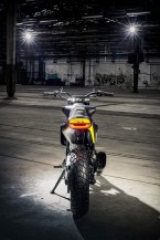 Husqvarna svartpilen 701 concept 16