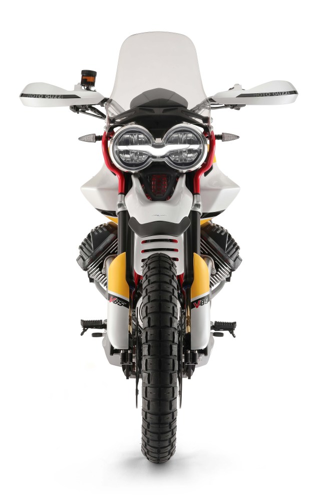Moto Guzzi V85 09