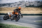 2018-KTM-790-Duke-23