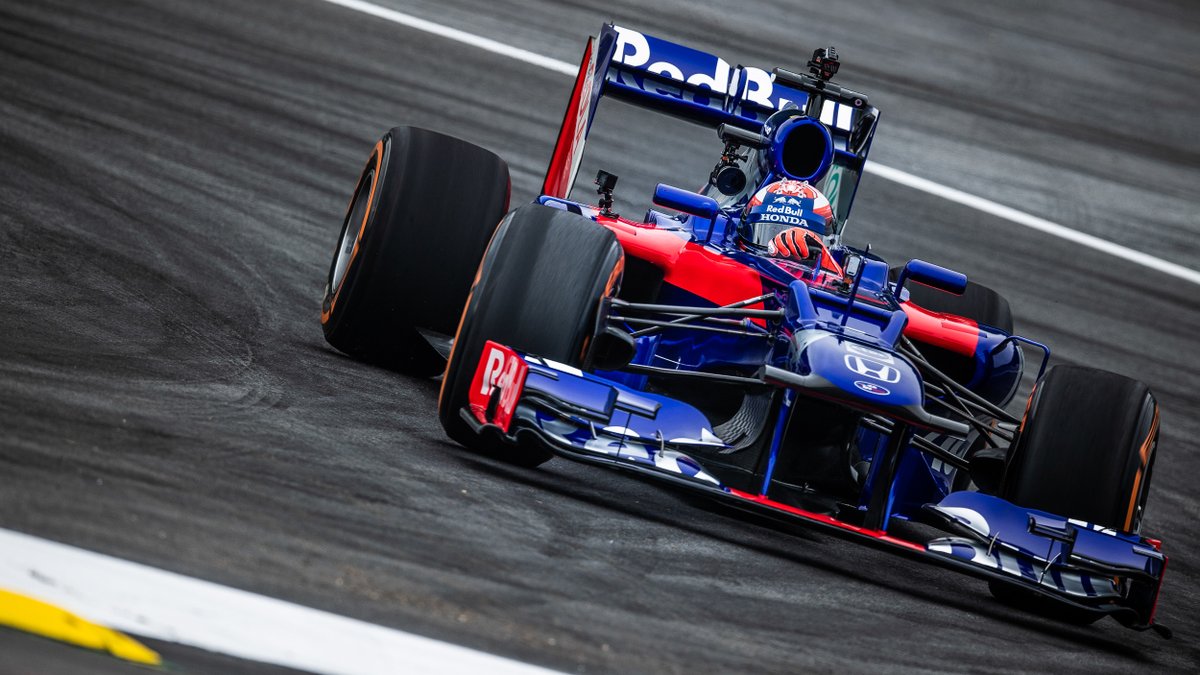 De8HcuaXkAAovhC 1  z