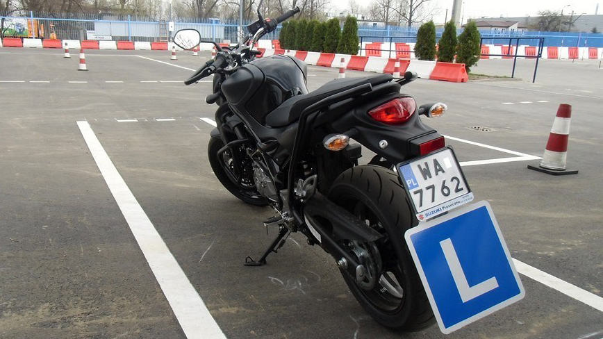 Motocykl egzaminacyjny z