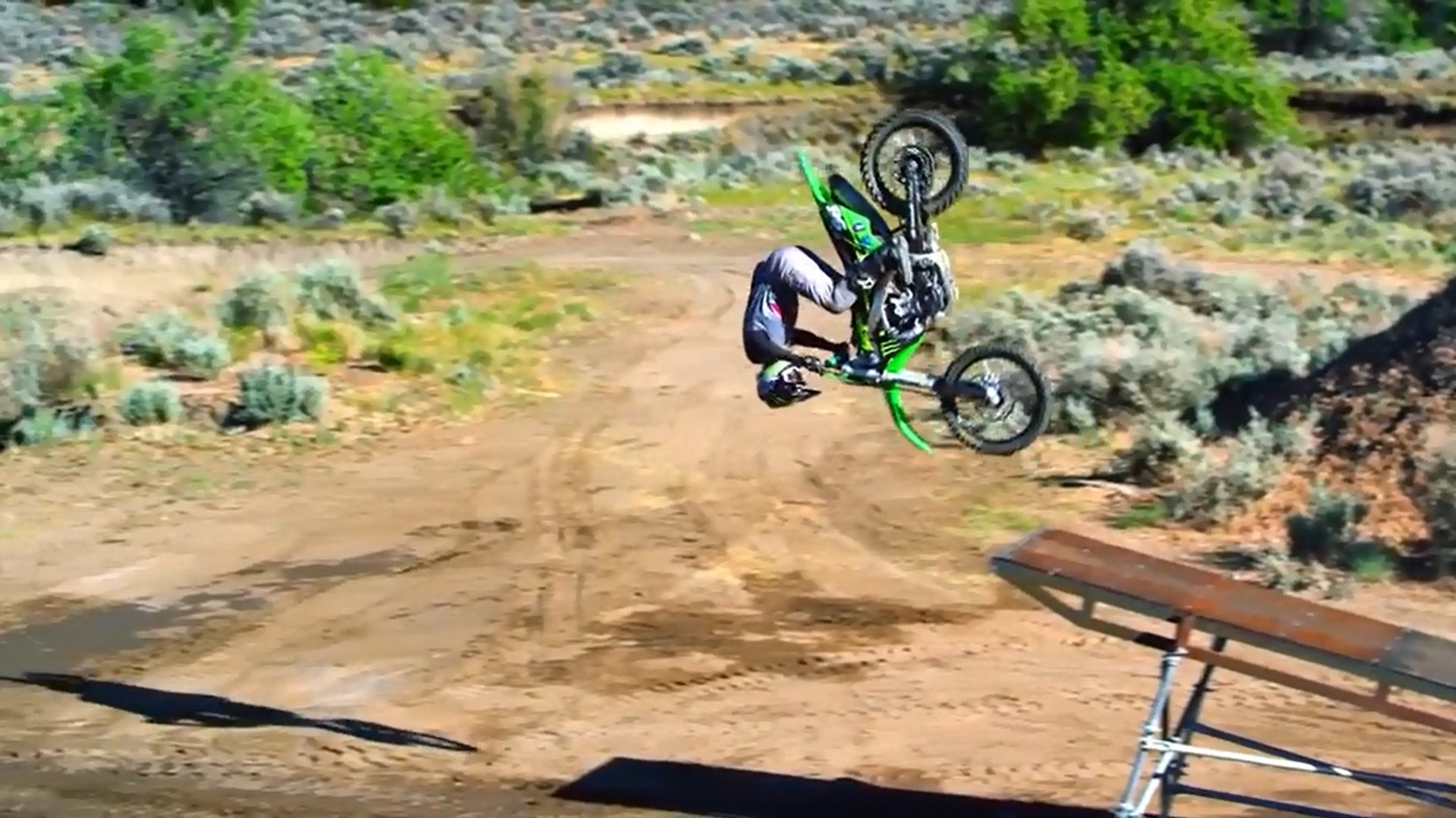 Zdjęcia Axell Hodges fmx Axell Hodges i motocrossowy raj