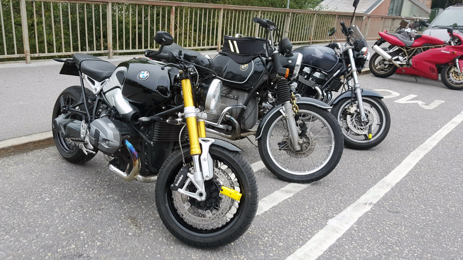 parking motocykle z