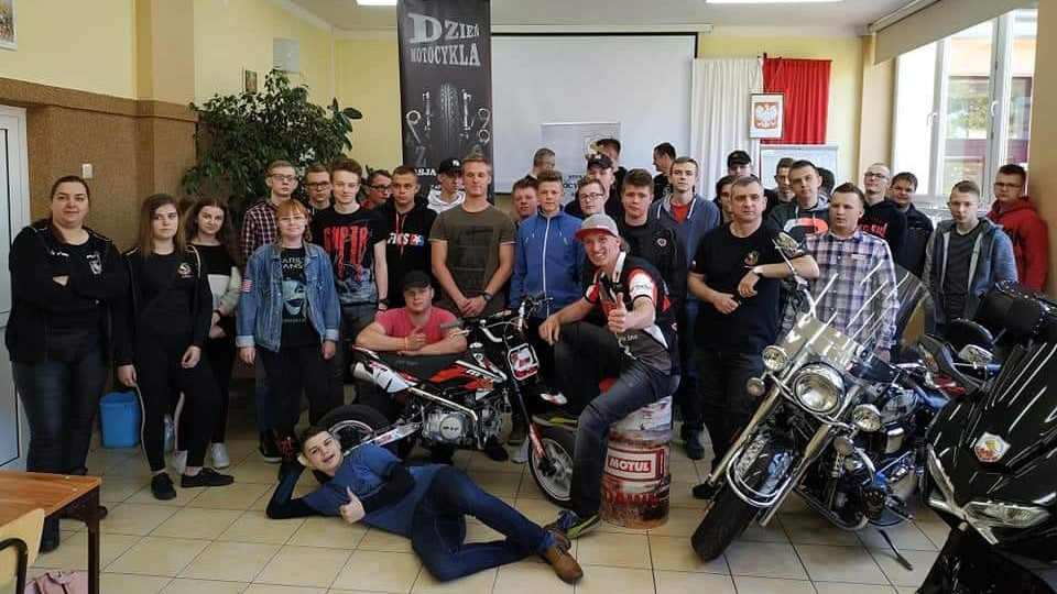 Dzien motocykla 2019 Zdunska Wola 15 z