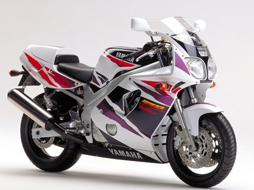 Yamaha FZR600R 4