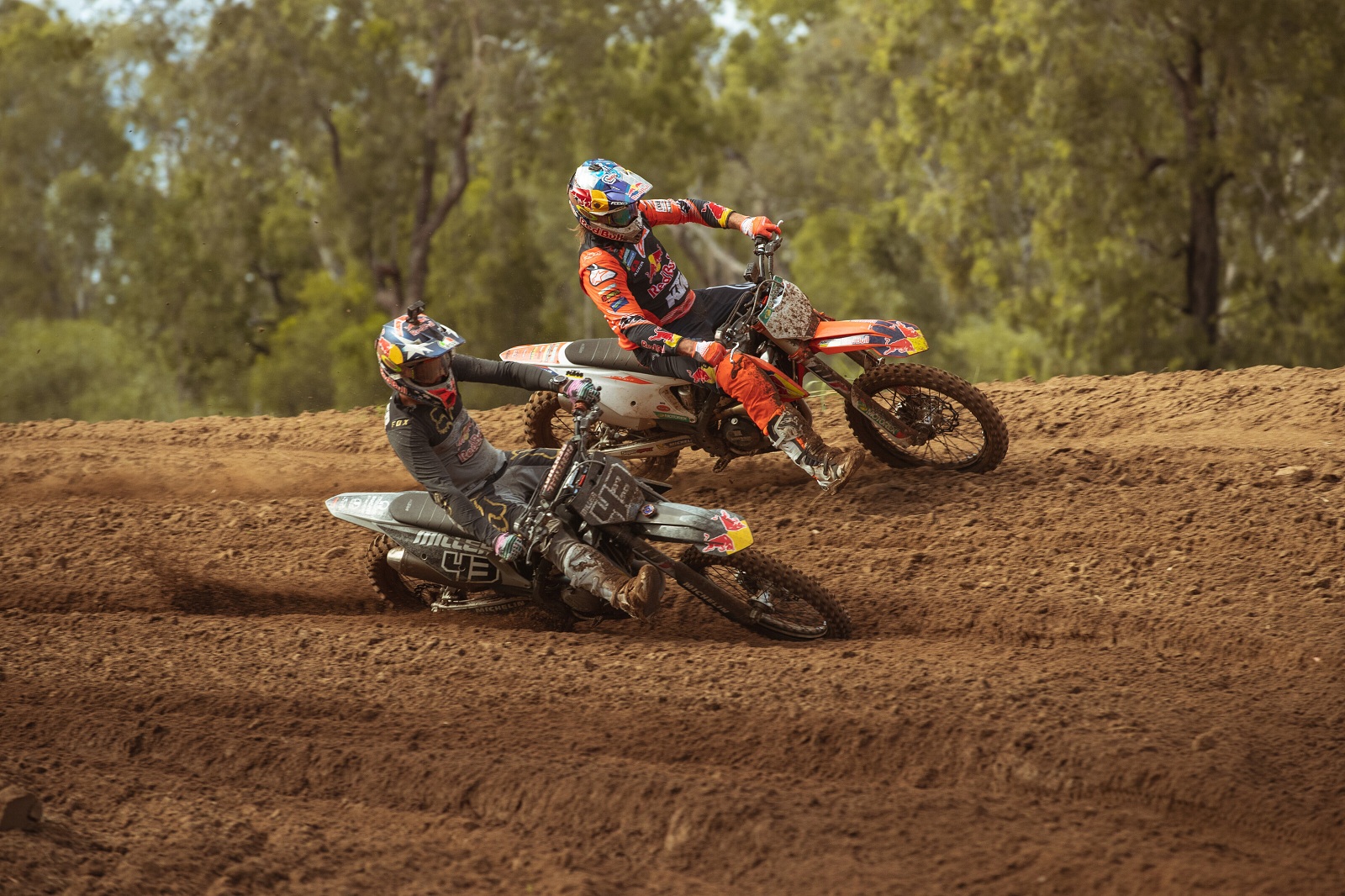 Miller i Price wy cig z