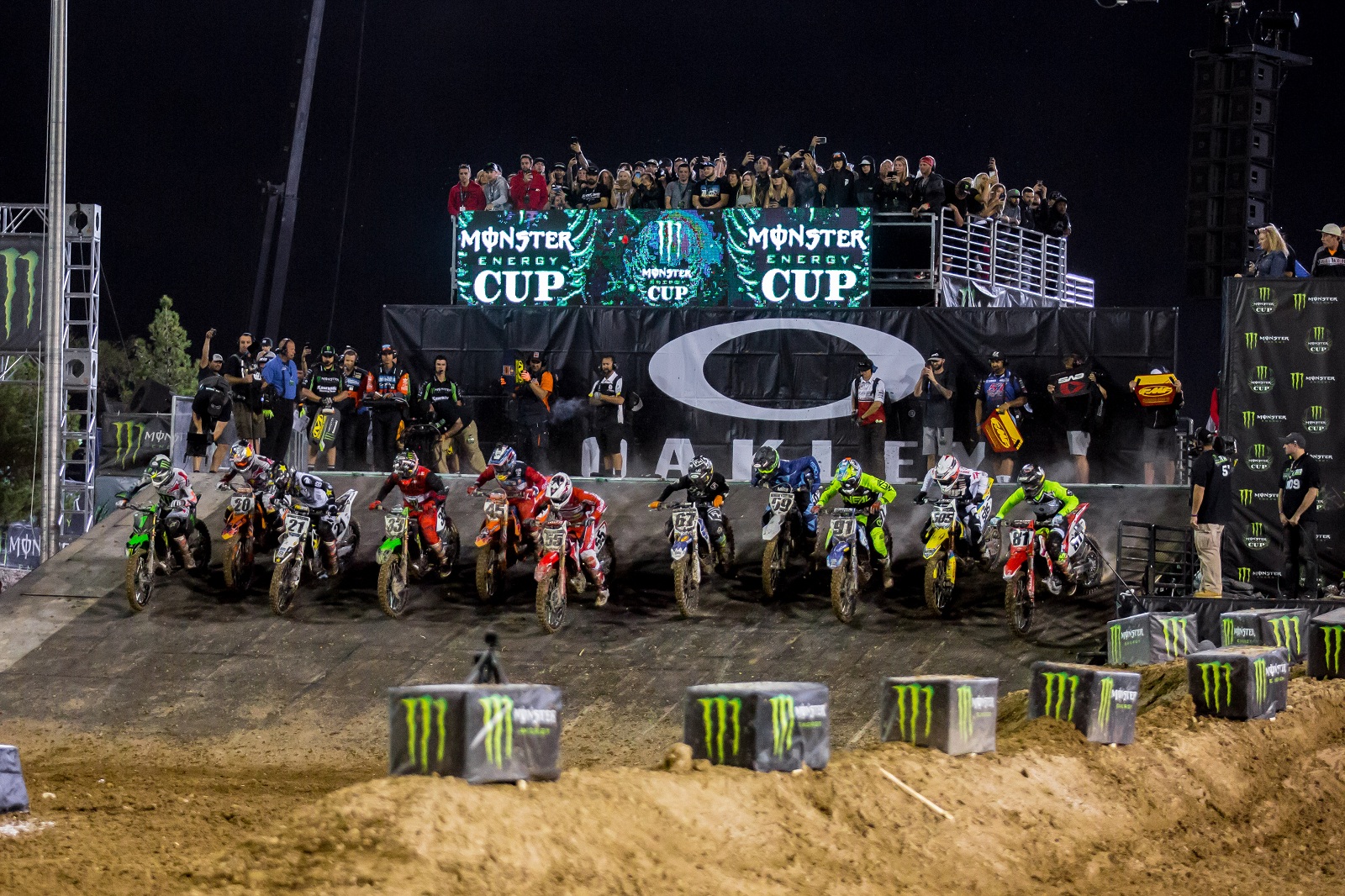 Monster Energy Cup z