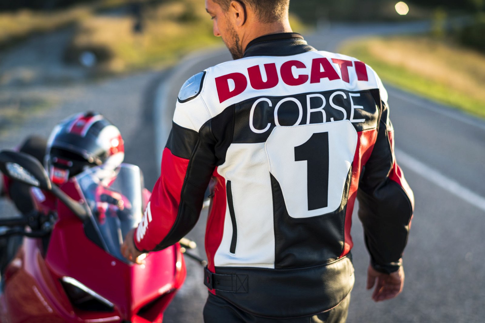 Ducati Apparel sport performance wear Ducati Corse C5 Leather jacket UC215266 Mid