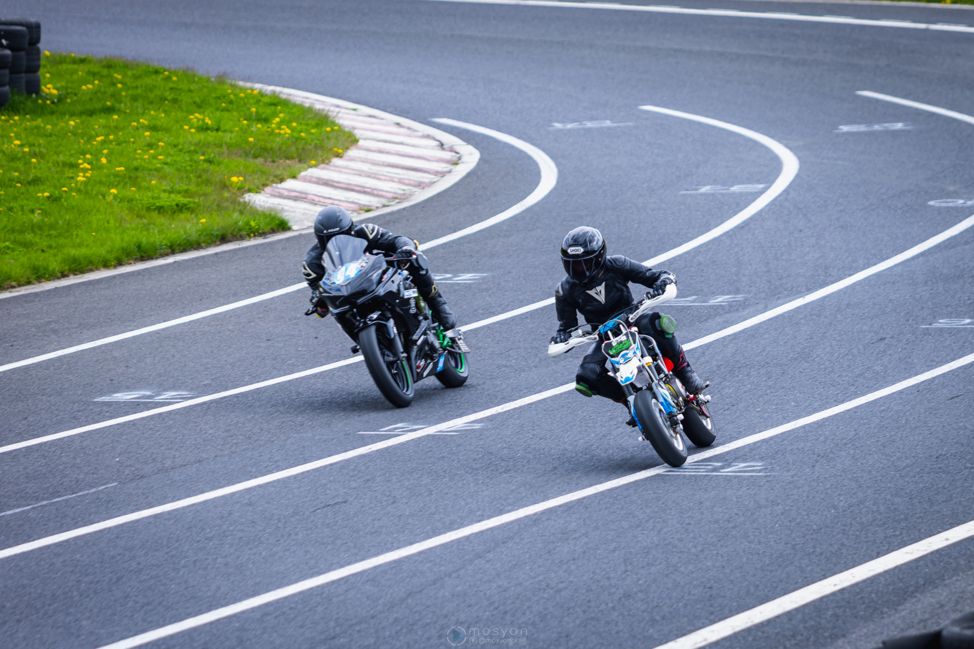 03 Rozpoczecie sezonu motocyklowego na torze w Radomiu 2022
