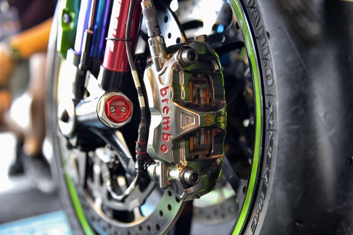 zacisk brembo