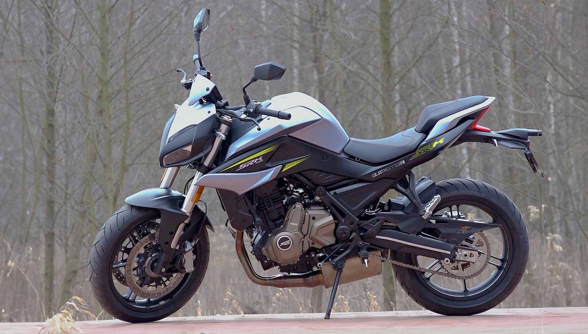 QJMotors SRK 700 test i opinia