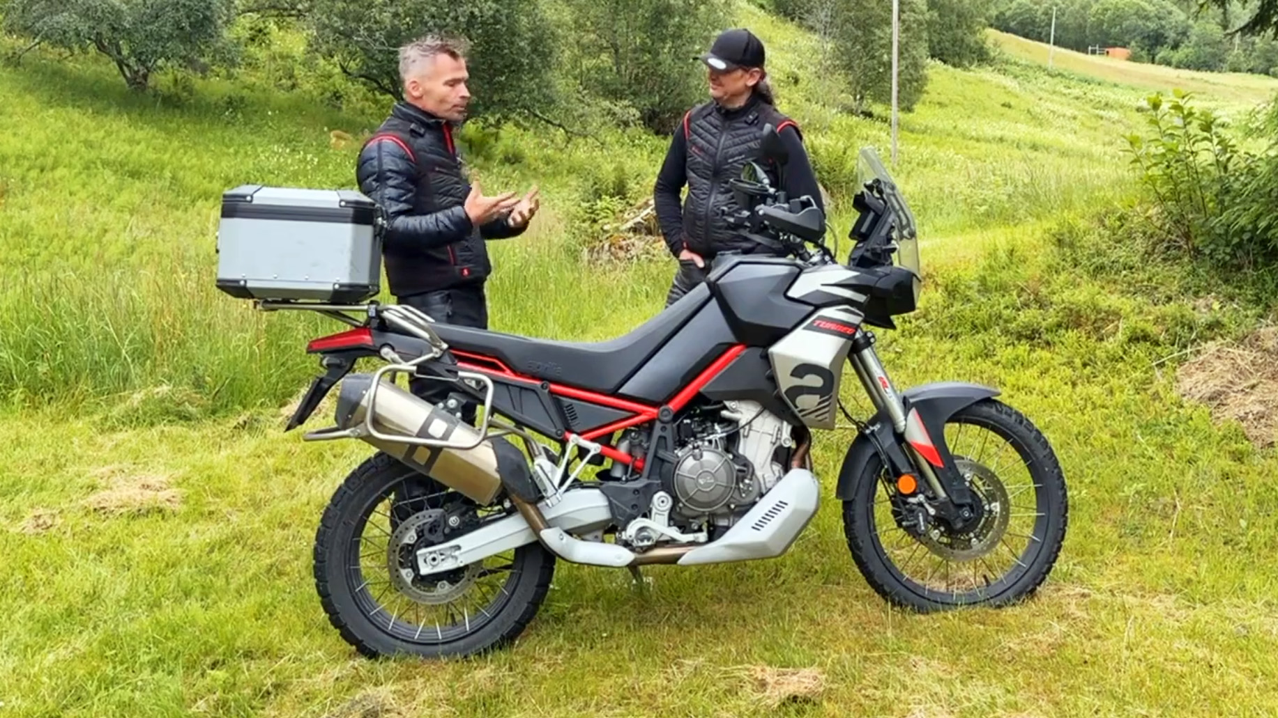 Aprilia Tuareg 660 Gamonie wybieraja konie z