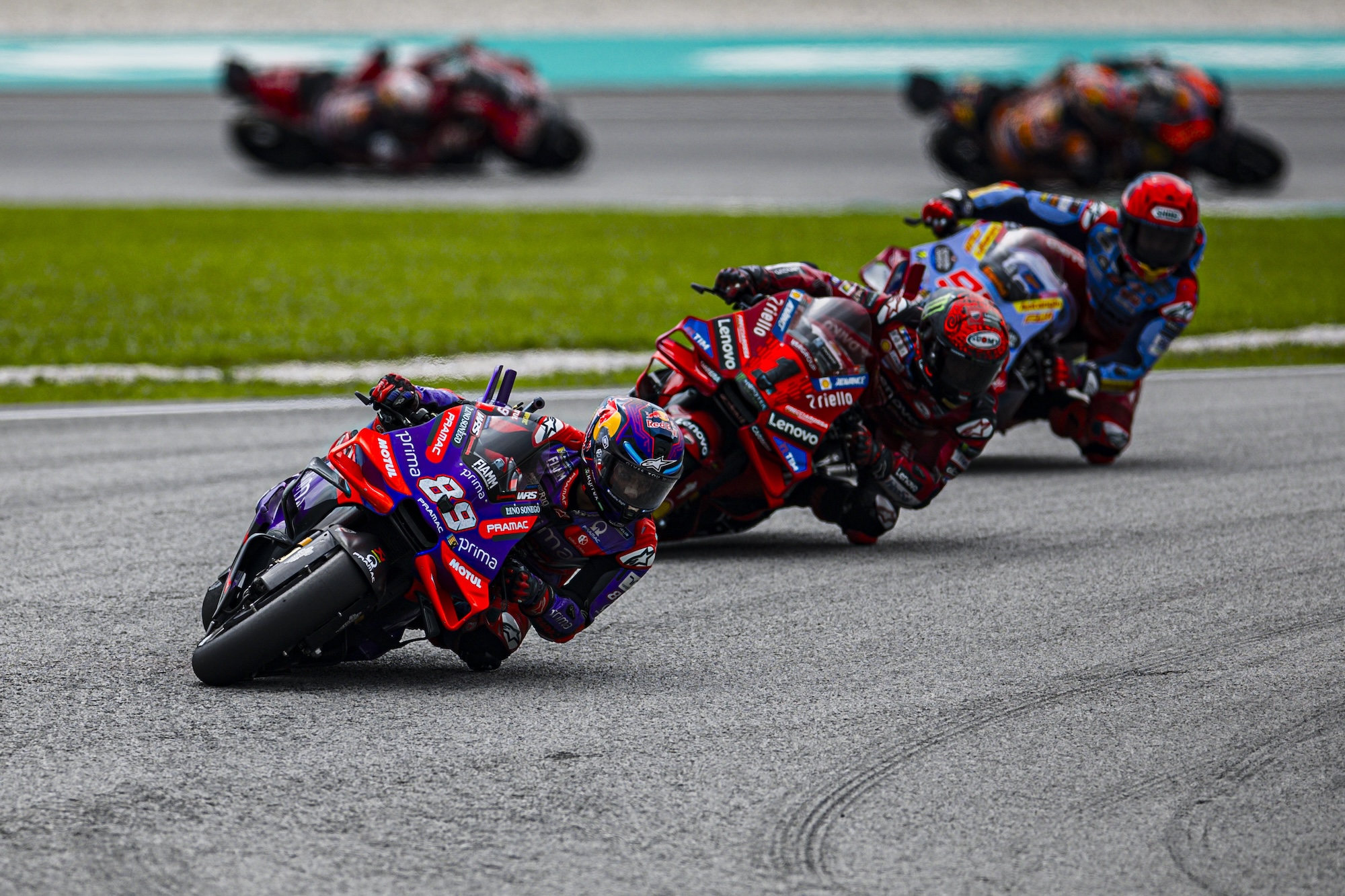 jorge martin motogp sepang win z z