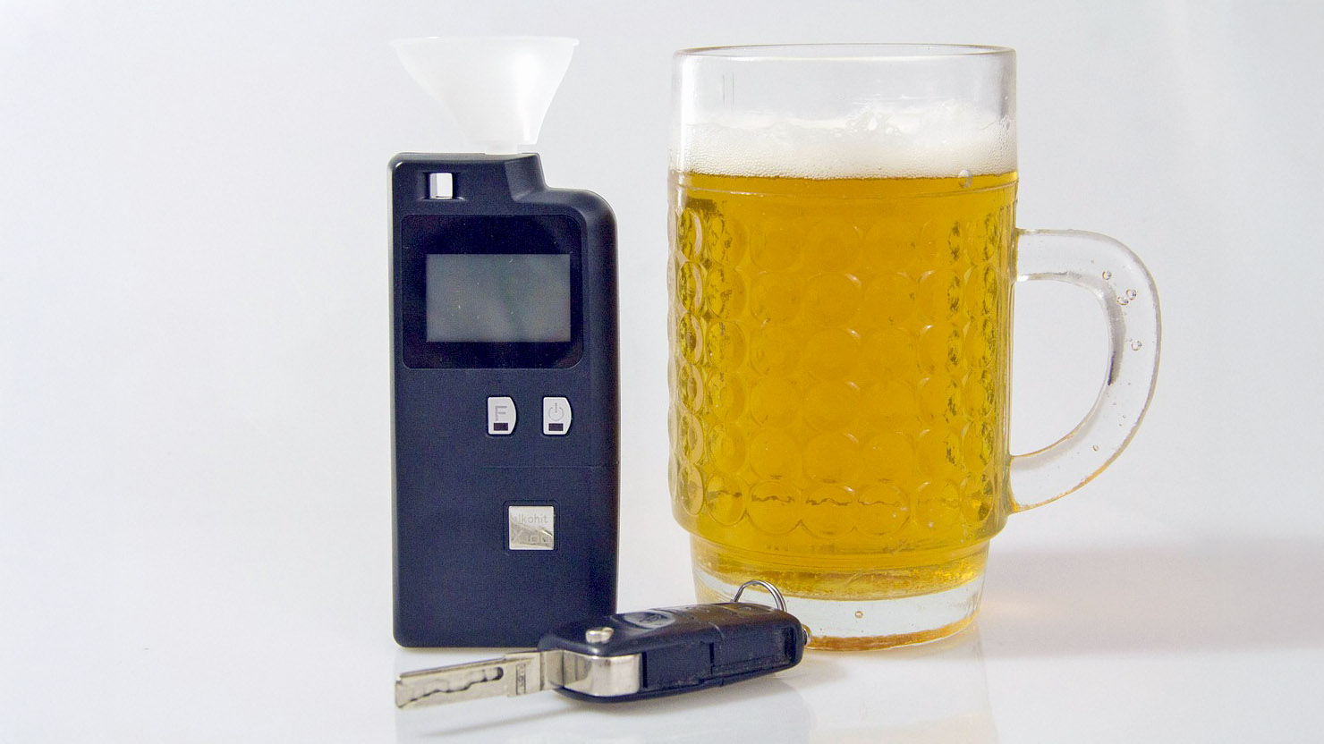 Jak skalibrować alkomat i dlaczego kalibracja ma najważniejsze znaczenie?