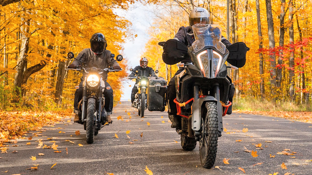 Jak zabezpieczyć akumulator motocyklowy po sezonie?