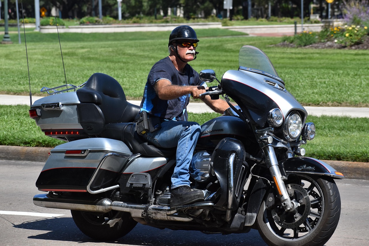 Prawo jazdy dla seniorów i badania lekarskie. Unia Europejska opracowała kompromis