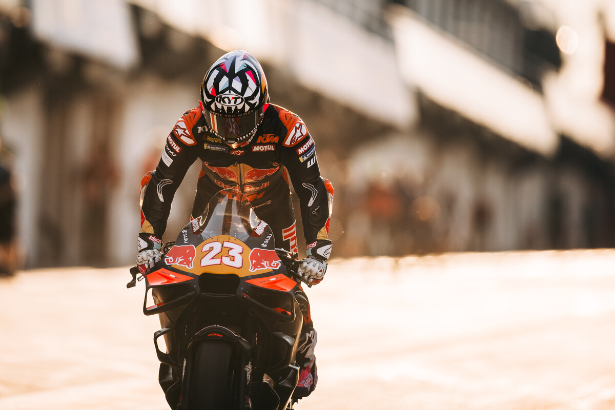 KTM przez cały czas szuka inwestorów dla projektu MotoGP. Prezes dementuje pogłoski o CFMoto