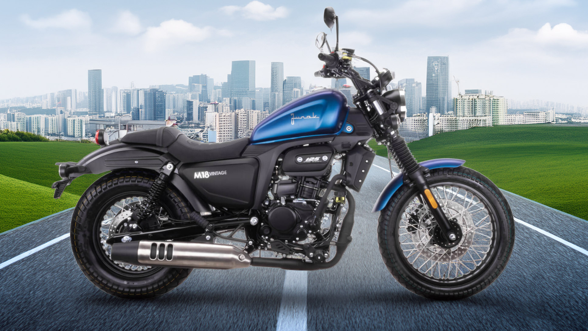 Junak M18 prawy profil niebieski z