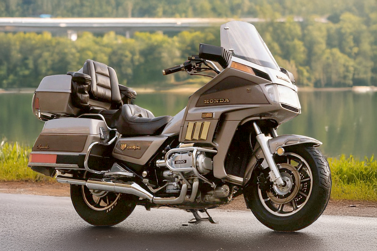 Honda GL 1100 i GL 1200 Goldwing. Motocykl Super Turystyczny