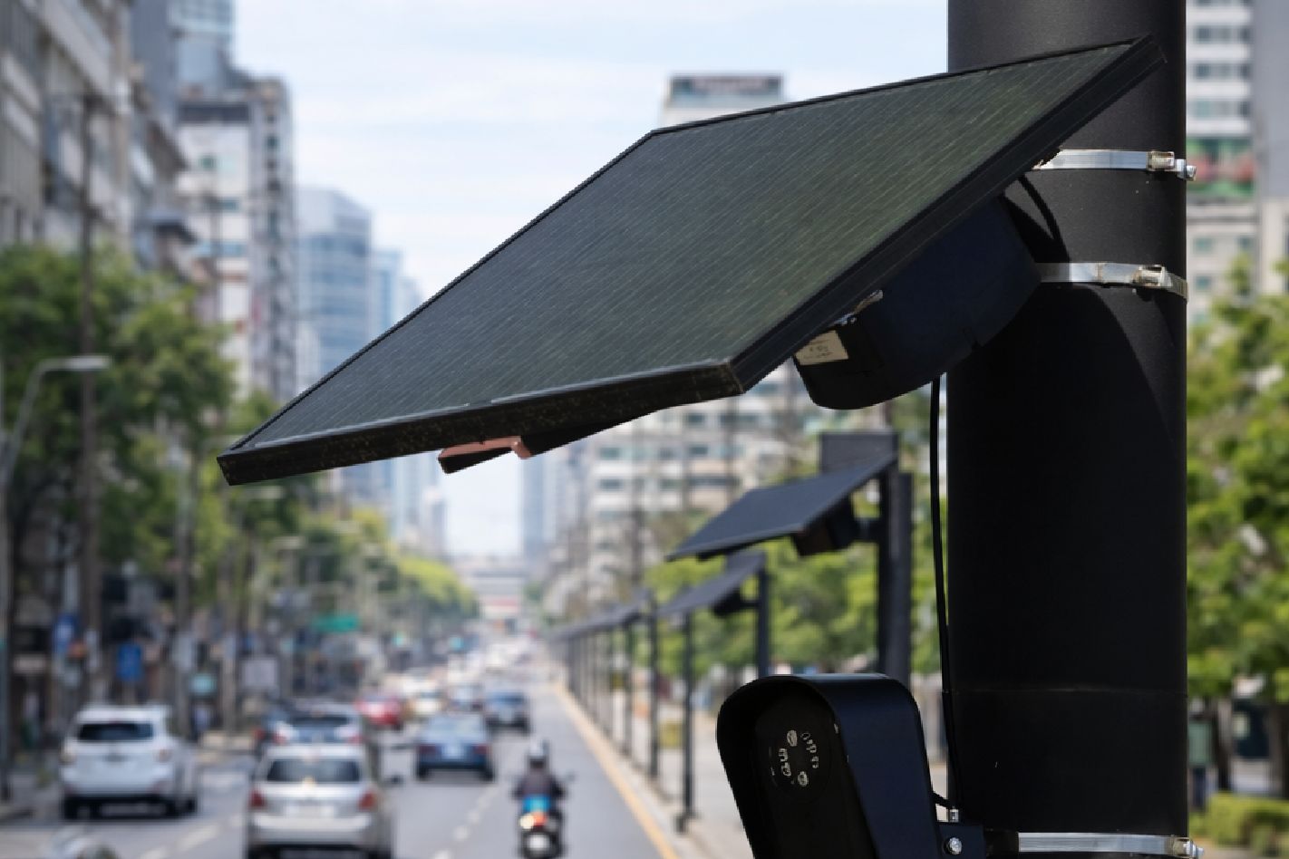 Wojna z kamerami drogowymi. 24-latek zniszczył trzy urządzenia, ale problem jest głębszy