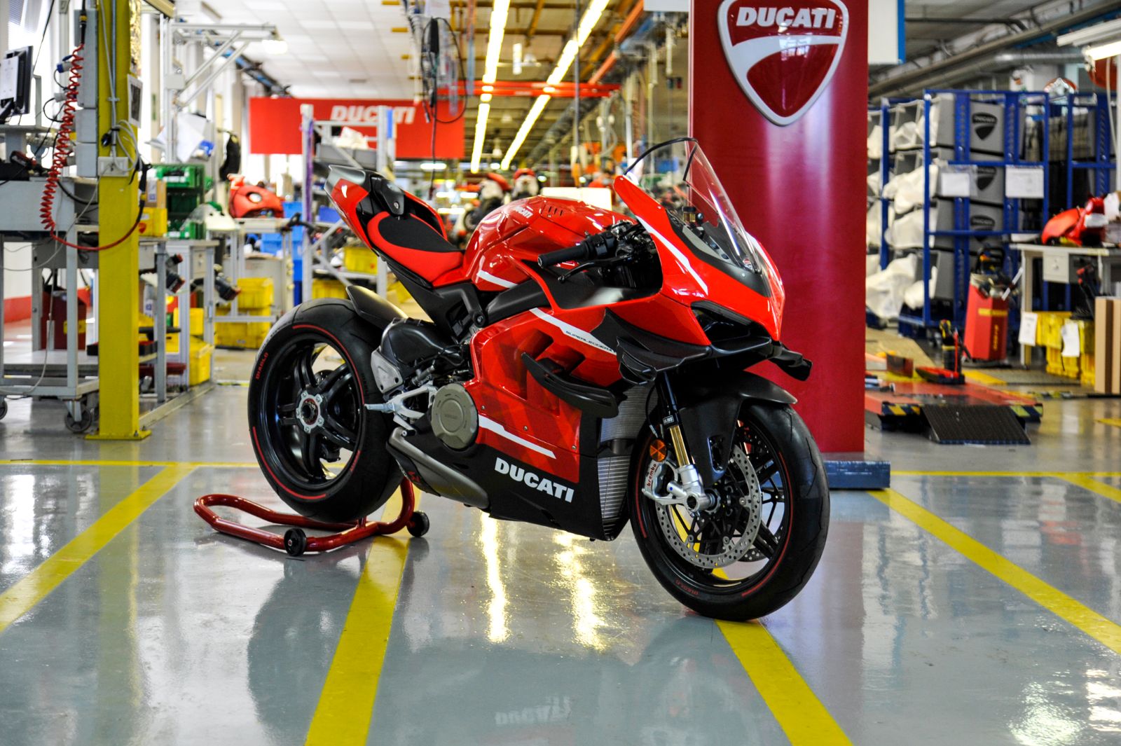 ducati superleggerav4 fabryka 1 z z