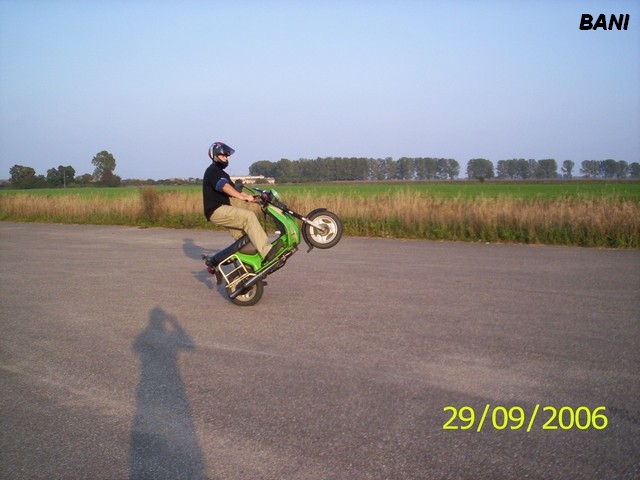 wheelie