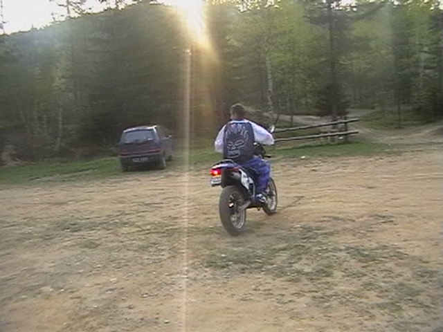 Moto jumping_3