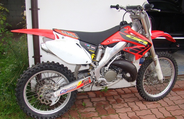 Honda cr 125r