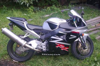 HONDA CBR 954 RR...