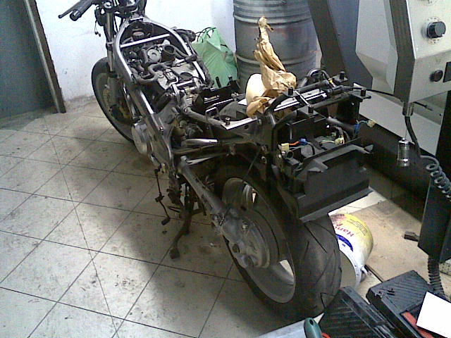 Rodzi si onda NT 650...