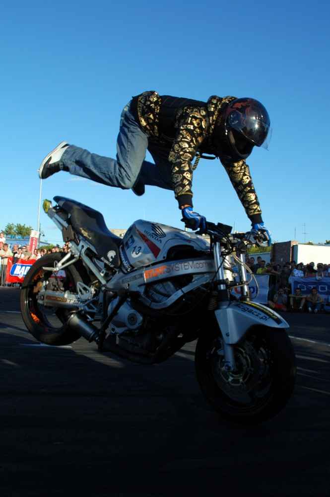 Stunter 13